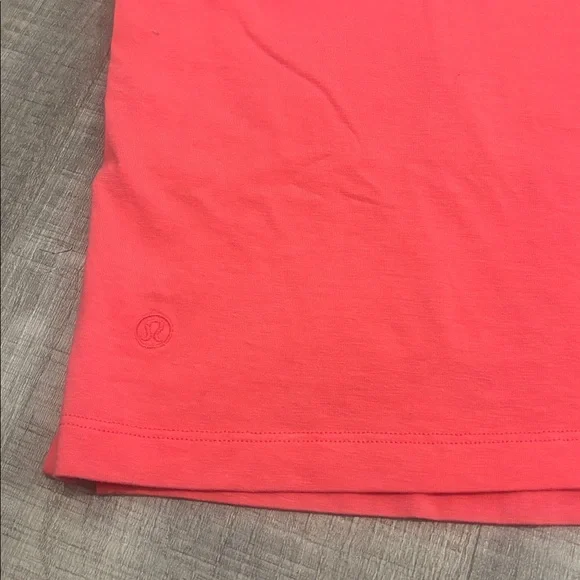 lululemon classic cotton tee - Picture 4 of 6